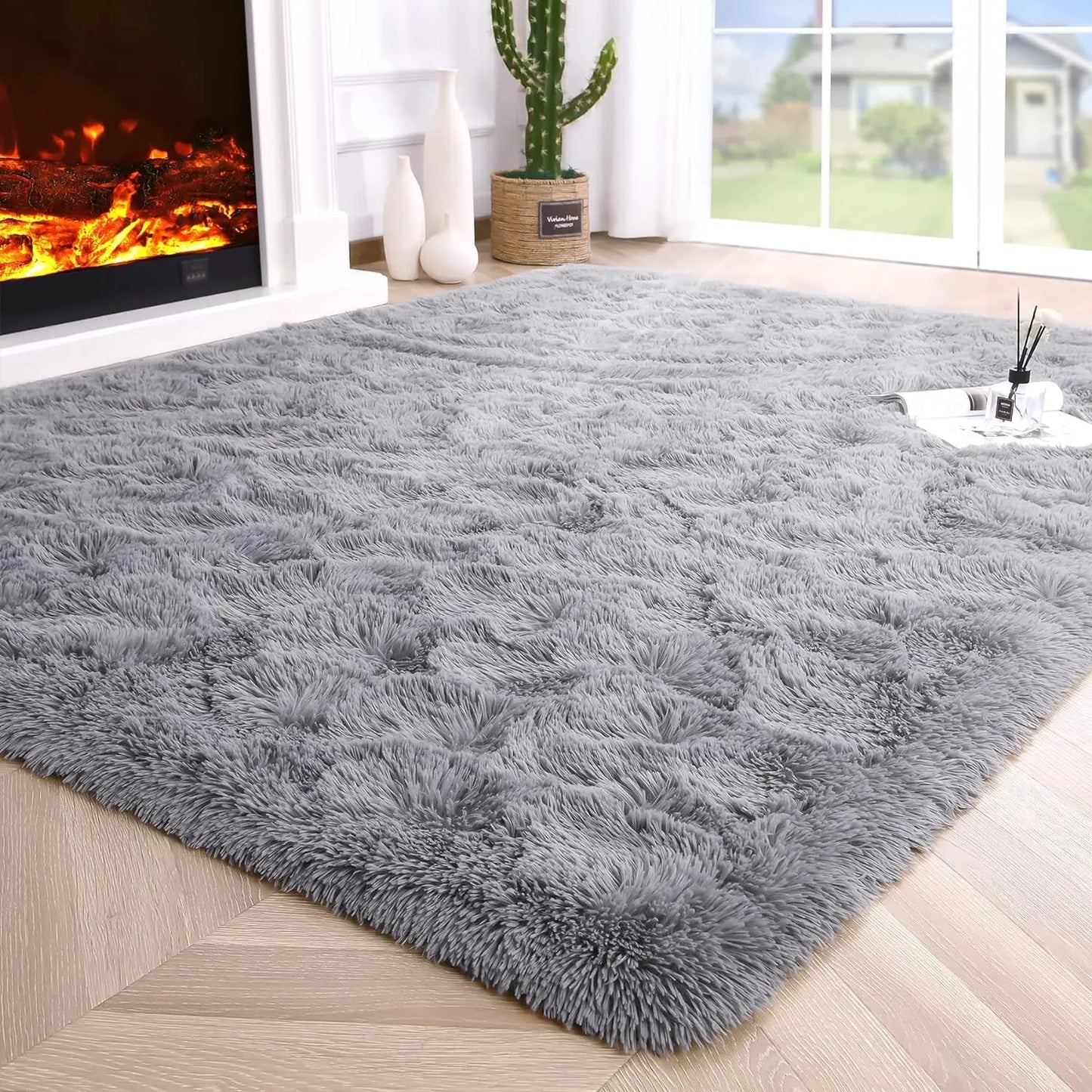 AUBUSSON Fluffy Polyester Rugs For Bedroom And Living Room Decor
